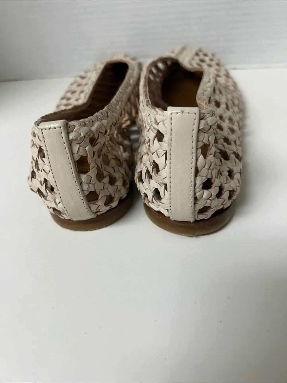 Margaux The Woven Paz Ecru Woven Cream Leather Ballet Glove V Flats EU 40 US9